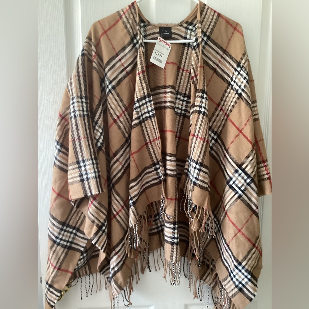 VFRAAS Shawl in tan plaid